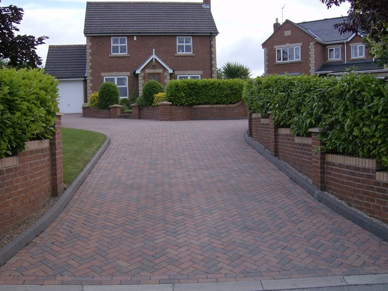 Birmingham Landscaper - Landscaping & Driveways Services